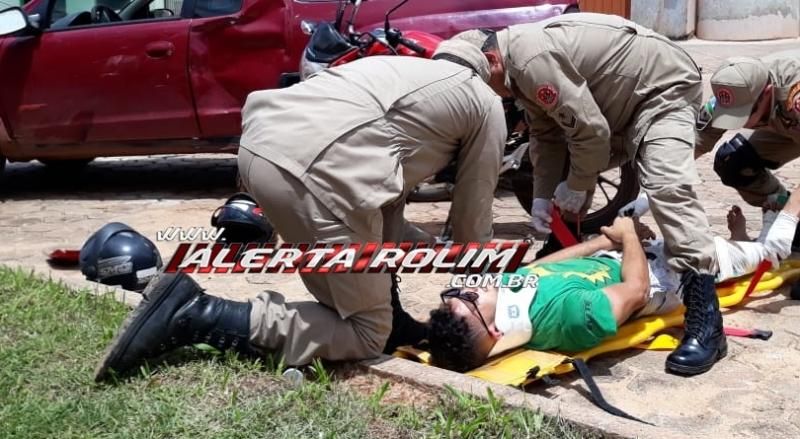 Rolim de Moura – Colisão envolvendo carro e moto na Avenida Norte Sul resulta em uma pessoa ferida